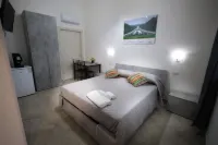 B&B Revolution Bed & Breakfast Hotels in 