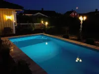Pool & Sauna Retreat - Private Studio Apartment Porsgrunn - piscine