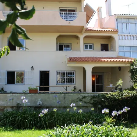 Villa do Sol Carcavelos Beach House