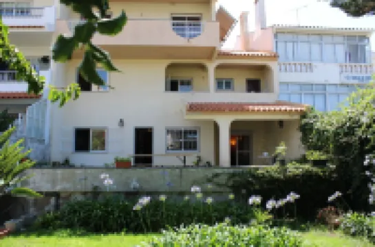 Villa do Sol Carcavelos Beach House