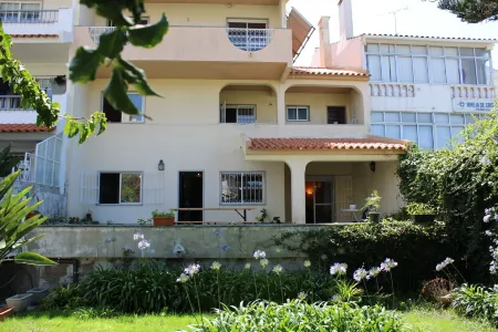 Villa do Sol Carcavelos Beach House