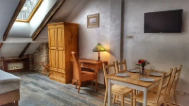 Windmill Studios by Rembrandt Old Town