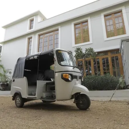 Bagan Valley Hotel