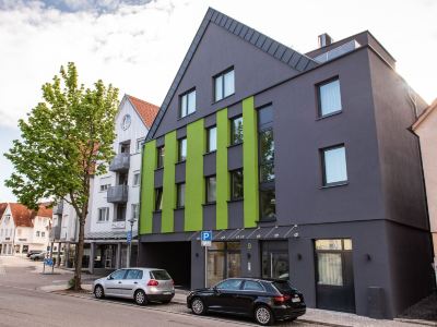 Outlet Hotel
