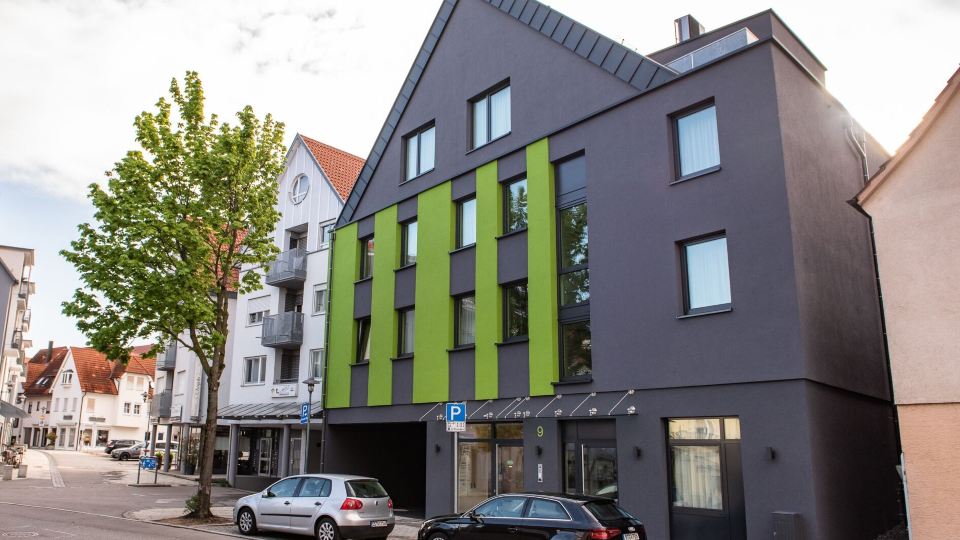 Outlet Hotel