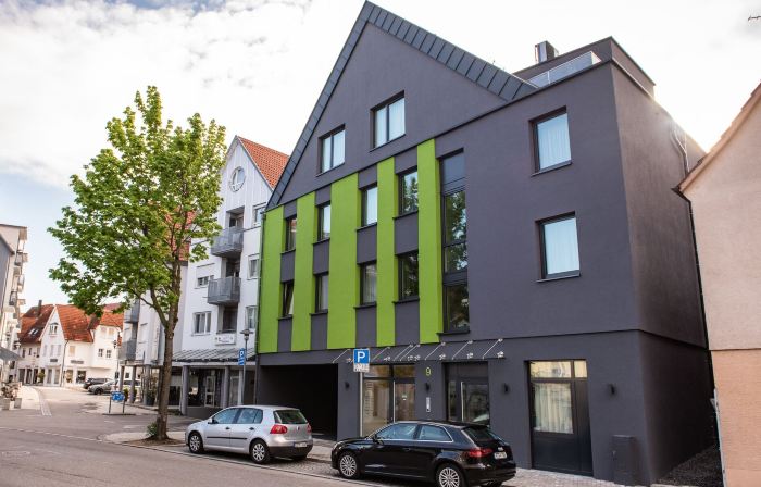 Outlet Hotel