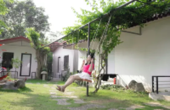 Tran Chau Garden Home Hotels near Fighting Cock Islet