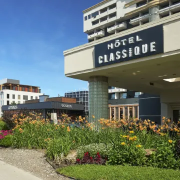 Hotel Classique Отели рядом с достопримечательностью «Торговый центр Laurier Québec»