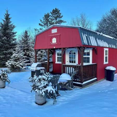 Alpaca Cabin #1