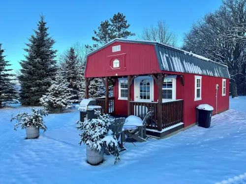 Alpaca Cabin #1