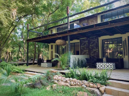 Sakae Paradise Resort