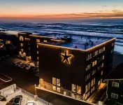 Starfish Manor Oceanfront Hotel Hotels in Lincoln City