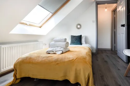 Get Away Home With Hot Tub Sleeps 7 Hotels in Telscombe Cliffs