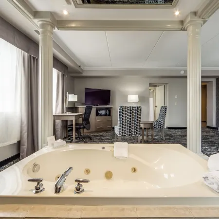 Monte Carlo Inn Brampton