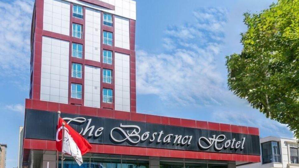 The Bostanci Hotel