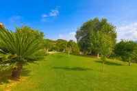 Villa Limoncello - Pools