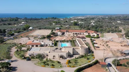 Delle Rose, Hotel & Horse Riding Отели в г. Pescoluse