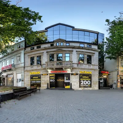 Efbet Hotel Hotels near Summer Theatre