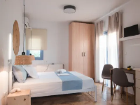 Kallisti Studios & Apartments Hotels in Skiros