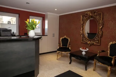 Haus Hotel & Pension Villa Laluna Отели в г. Лангенштайн