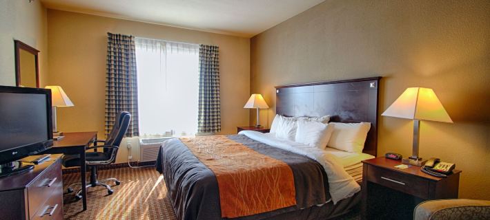 Comfort Inn & Suites Near Lake Lewisville Hotels in Denton County