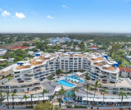 Oaks Hervey Bay Resort and Spa Отели в г. Херви-Бэй