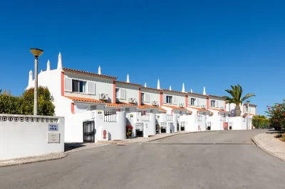 Moradias Villas Joinal Hotels in Sesmarias