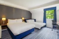 Holiday Inn Express York Hotels in Wigginton