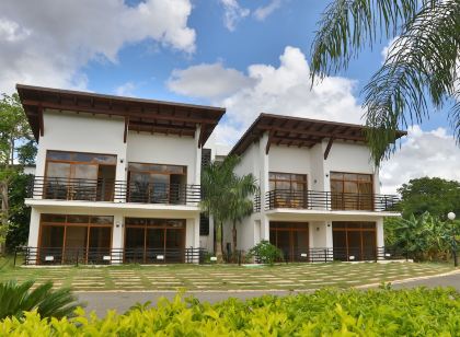 Sybaris Suites & Residences