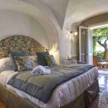 Palazzo Confalone Rooms