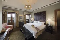 Craig's Royal Hotel Hotels in Ballarat Central
