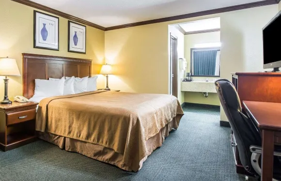 聖迭戈5號州際公路海軍基地凱藝酒店