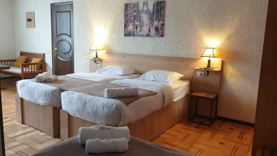 Lea Guest House