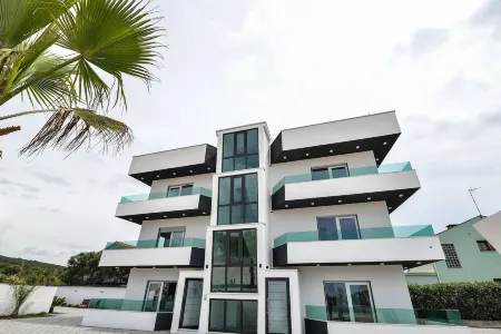 Boutique Apartments Blitz Отели в г. Дебељак