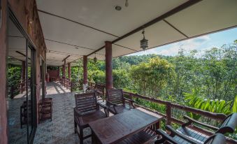 Mountain View House