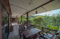 Mountain View House Hotels in Sangkhla Buri District