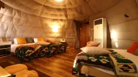 Hotel & Glamping Act Futtsu - parking