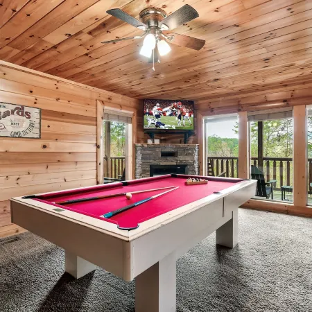 Summer Special! Pools, 2 HotTubs, Theater, Pet Friendly