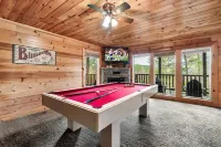 Summer Special! Pools, 2 HotTubs, Theater, Pet Friendly - 4-Star