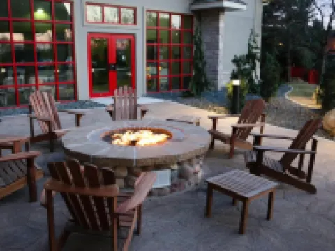 Wildwood Lodge & Suites Hotels in Clive