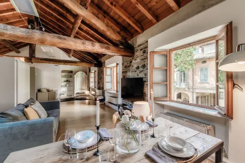 Corte Delle Rondini - Bymyhomeincomo - Apartments