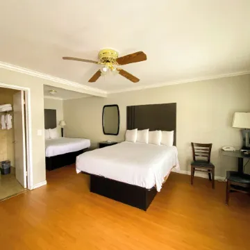 Rockview Inn and Suites