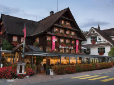 Chalet-Hotel Lodge - Swiss-Chalet Merlischachen Hotels in Kussnacht
