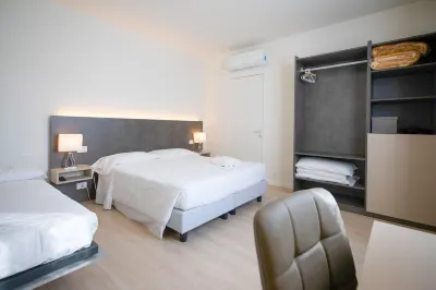 Hotel Dell'Angelo Các khách sạn gần Global Nautic