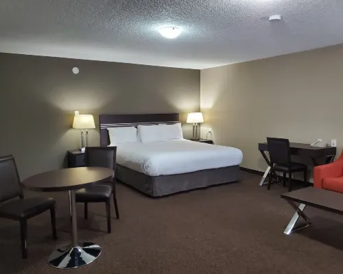 Royal Lodge Hotels in Edmonton