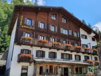 ホテル エーデルワイス クールマイユールのホテル