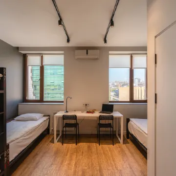 Kantar Hostel