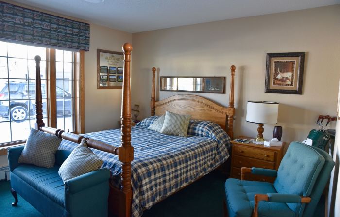 Lakeside Bed & Breakfast
