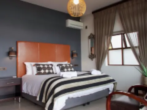 Shaloha Guesthouse on Supertubes Hotels in Jeffreys Bay