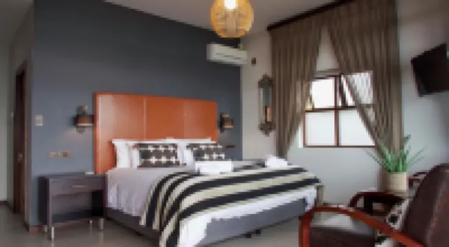 Shaloha Guesthouse on Supertubes